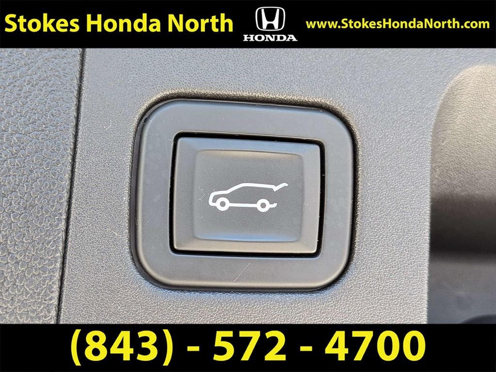 Used 2019 Black Cadillac Base image 15