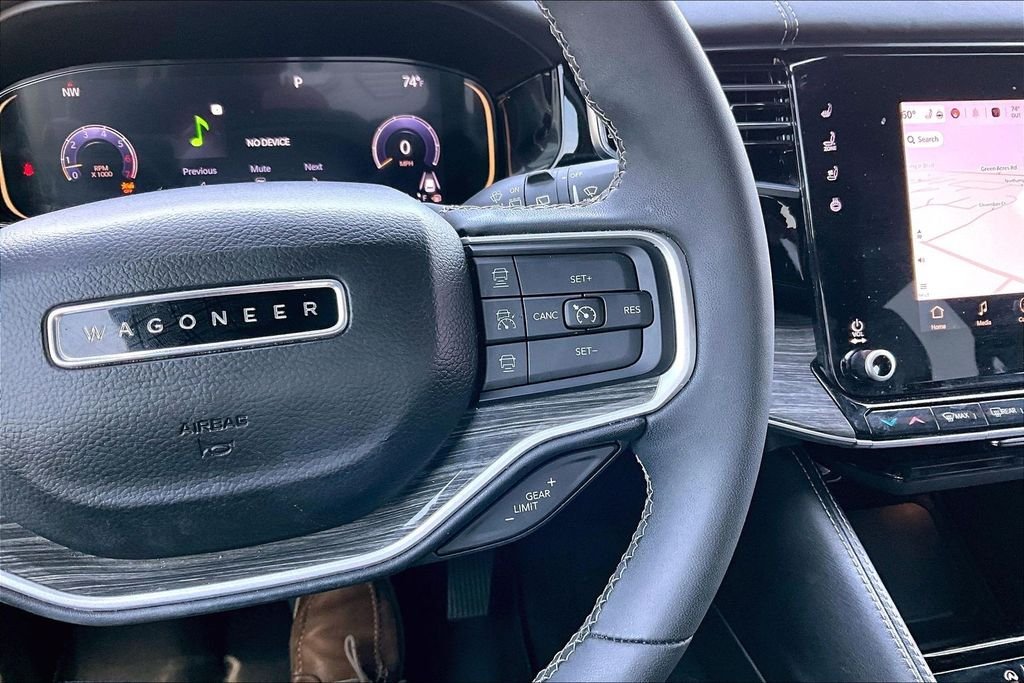 2022 Jeep Wagoneer Series III - Photo 11