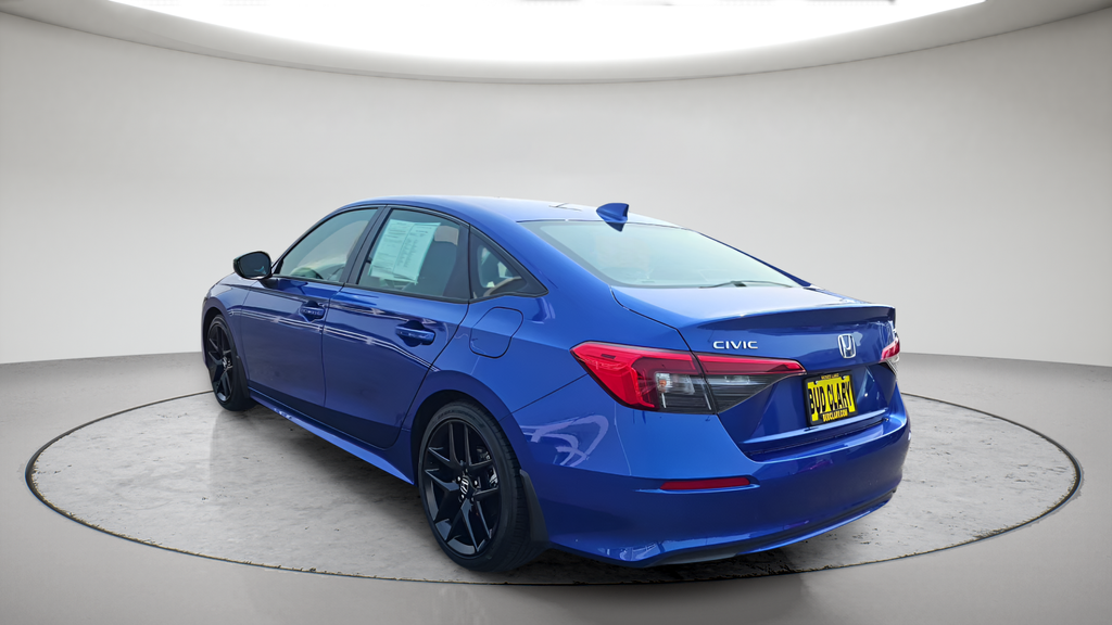 Used 2024  Honda Sport image 7