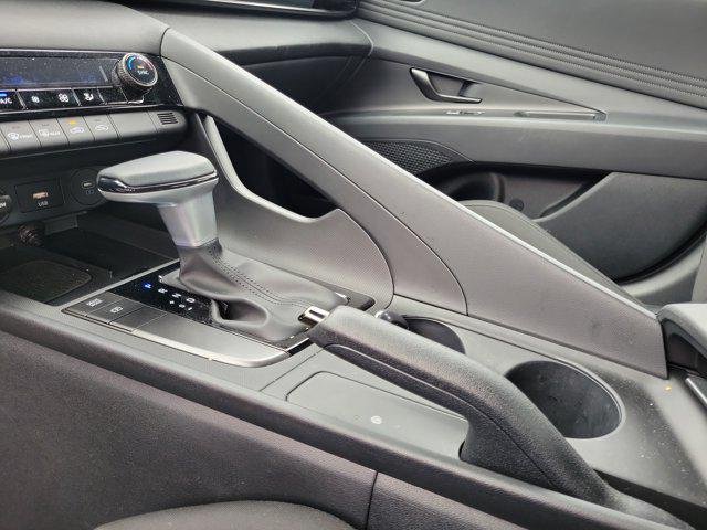 New 2025 Serenity White Hyundai SEL Sport image 29