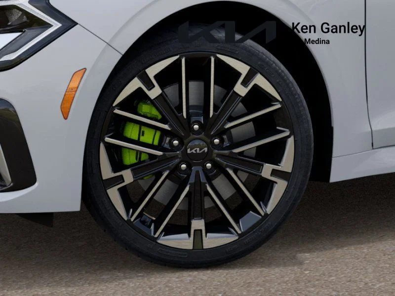 New 2026 Snow White Pearl Kia GT image 9