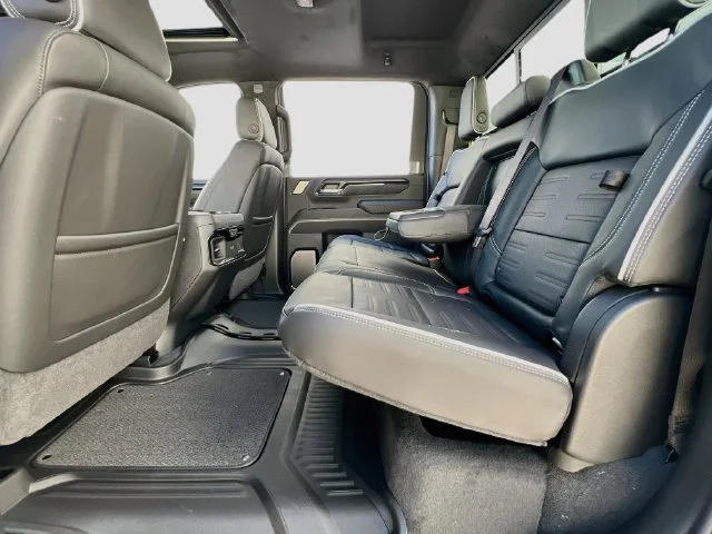 2026 GMC Sierra 2500HD AT4X - Photo 17
