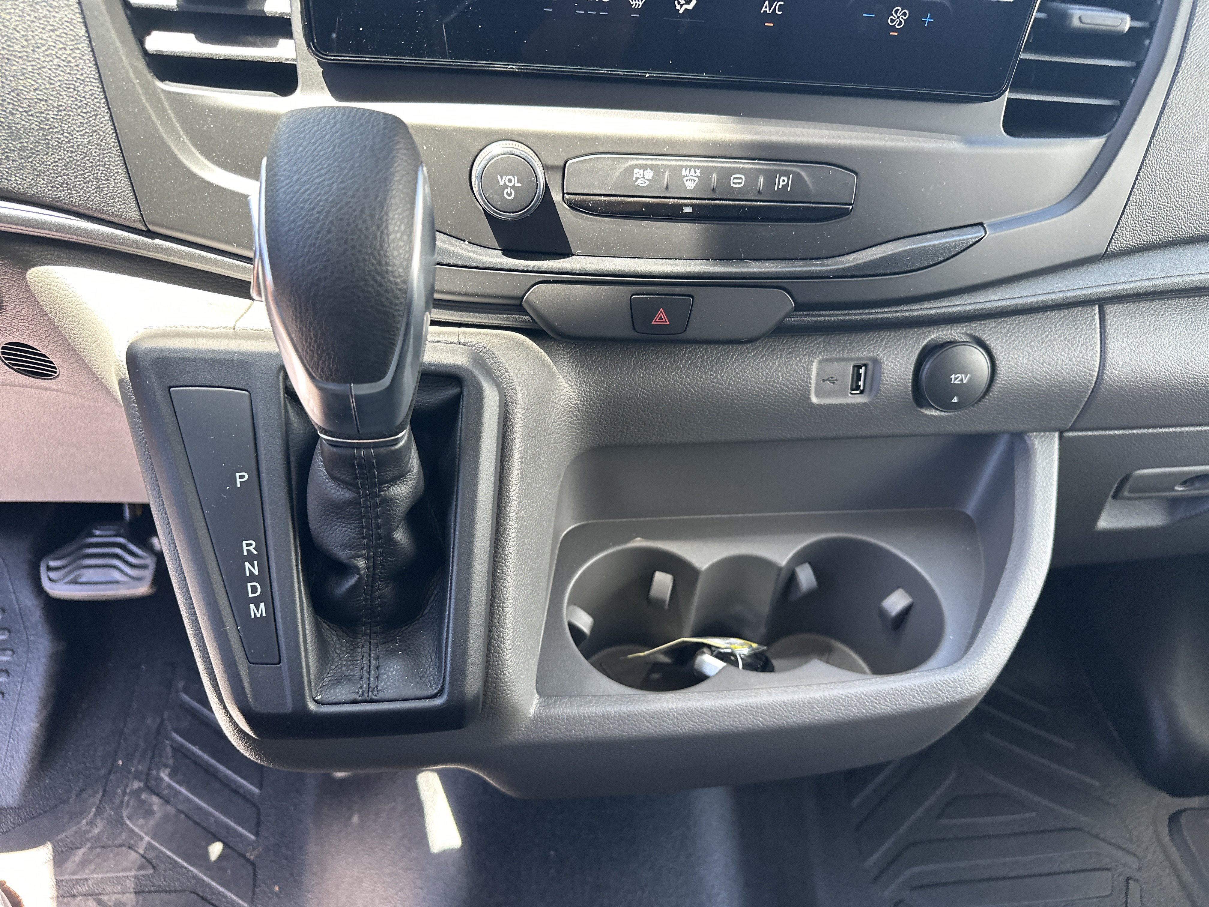2026 Ford Transit Van Base - Photo 18