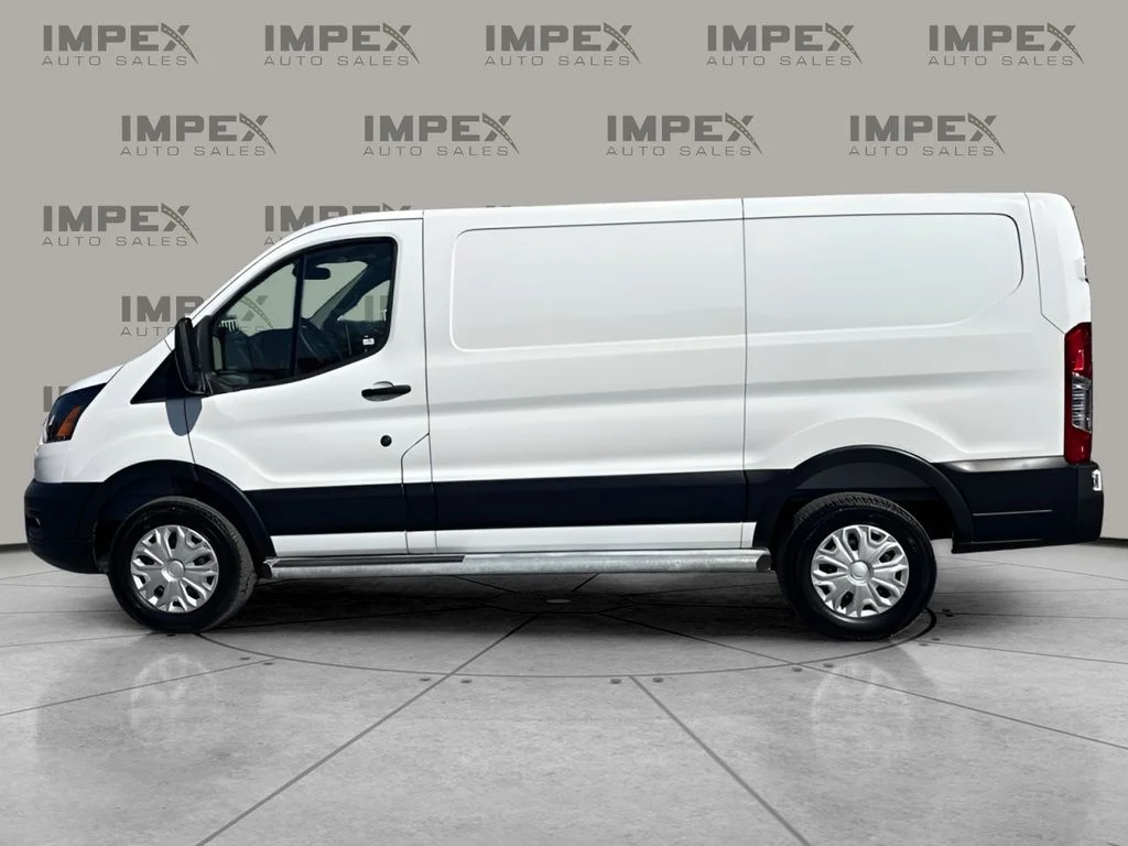 Used 2025 White Ford Base image 2