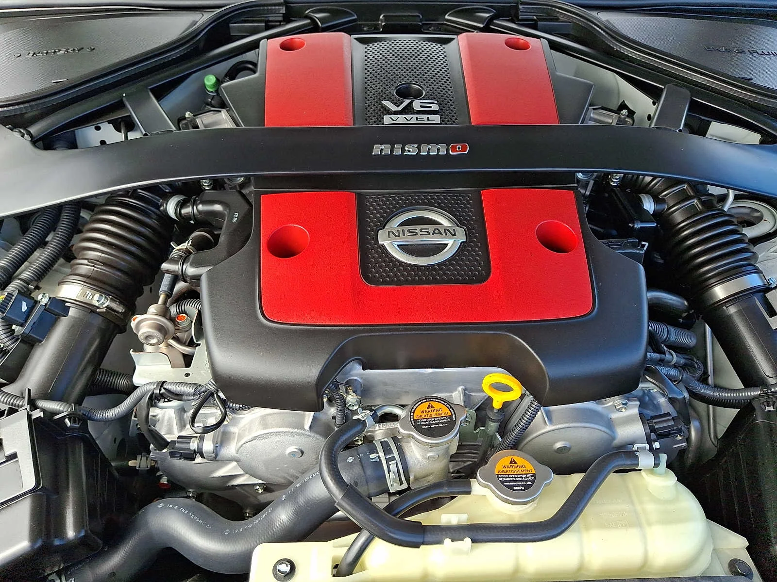 Used 2020 Pearl White Tricoat Nissan NISMO image 24