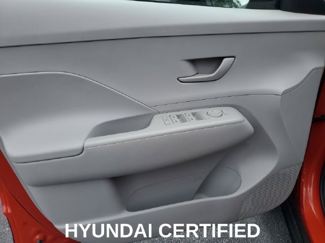 2024 Hyundai Kona SEL - Photo 9