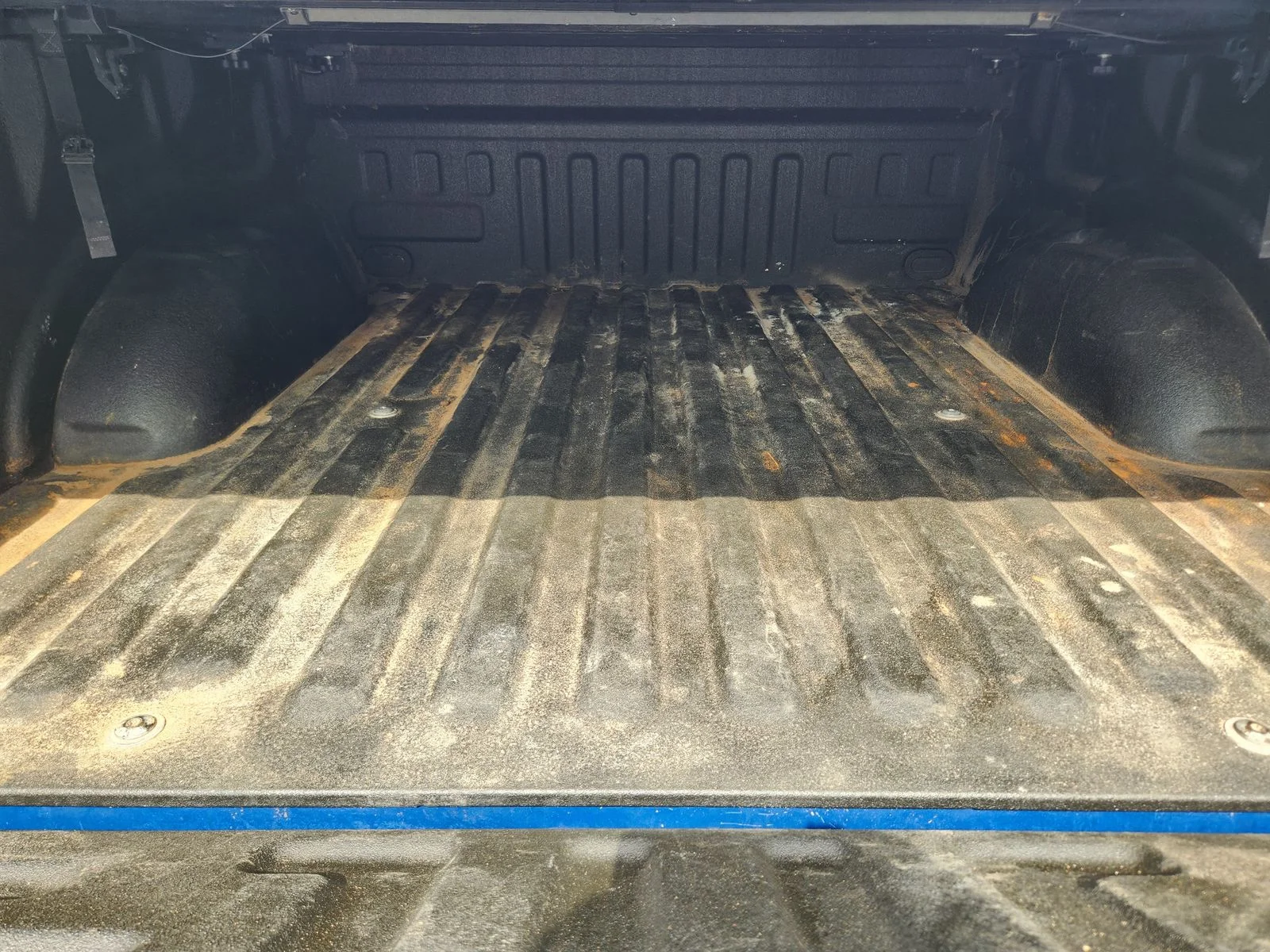 Used 2021 Blue Ford XL image 30