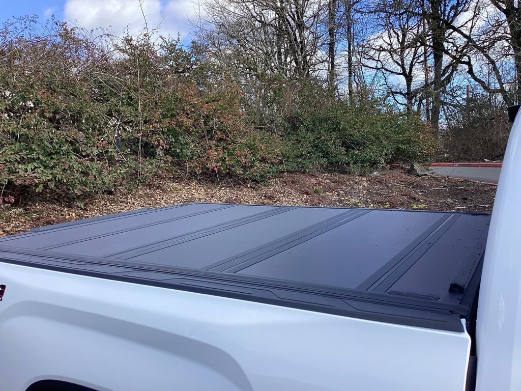 2025 Toyota Tundra SR5 - Photo 11