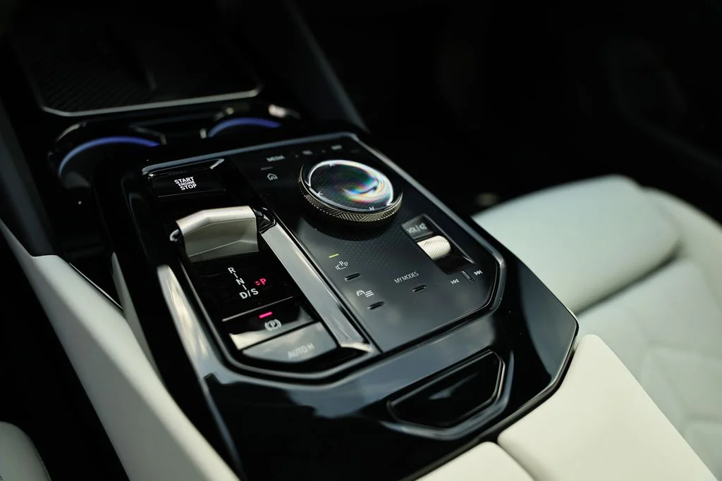 Used 2026 Phytonic Blue Metallic BMW 530i image 37