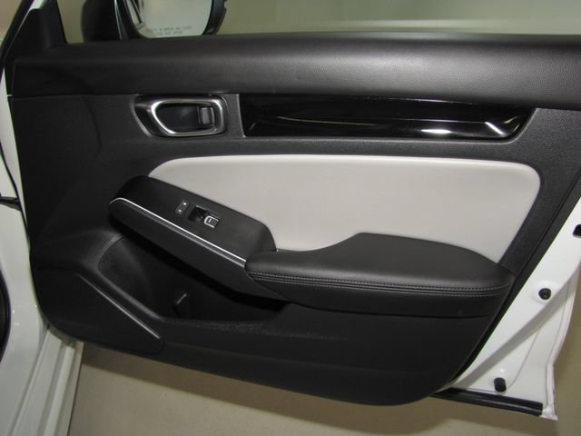 Certified Used 2025 Platinum White Pearl Honda Sport Touring image 54