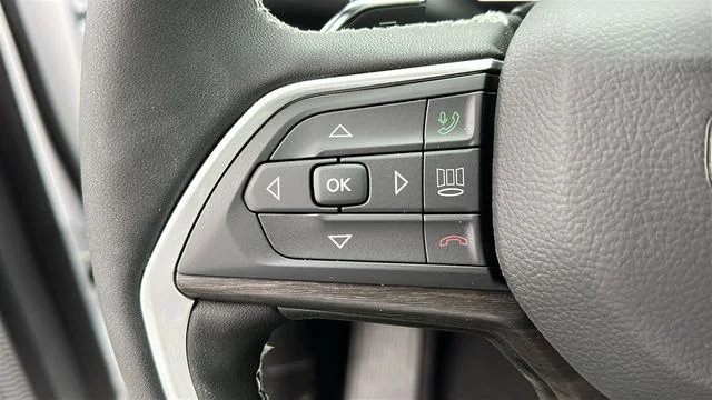 New 2026 White Jeep Altitude image 13