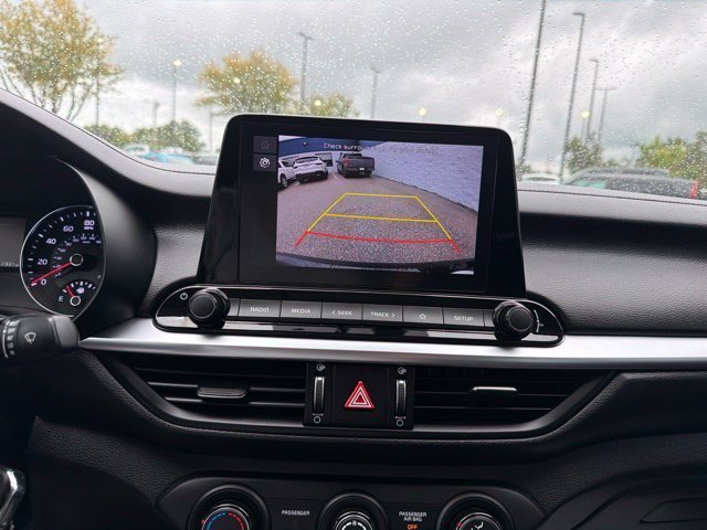 Used 2022 Aurora Black Kia LXS image 31