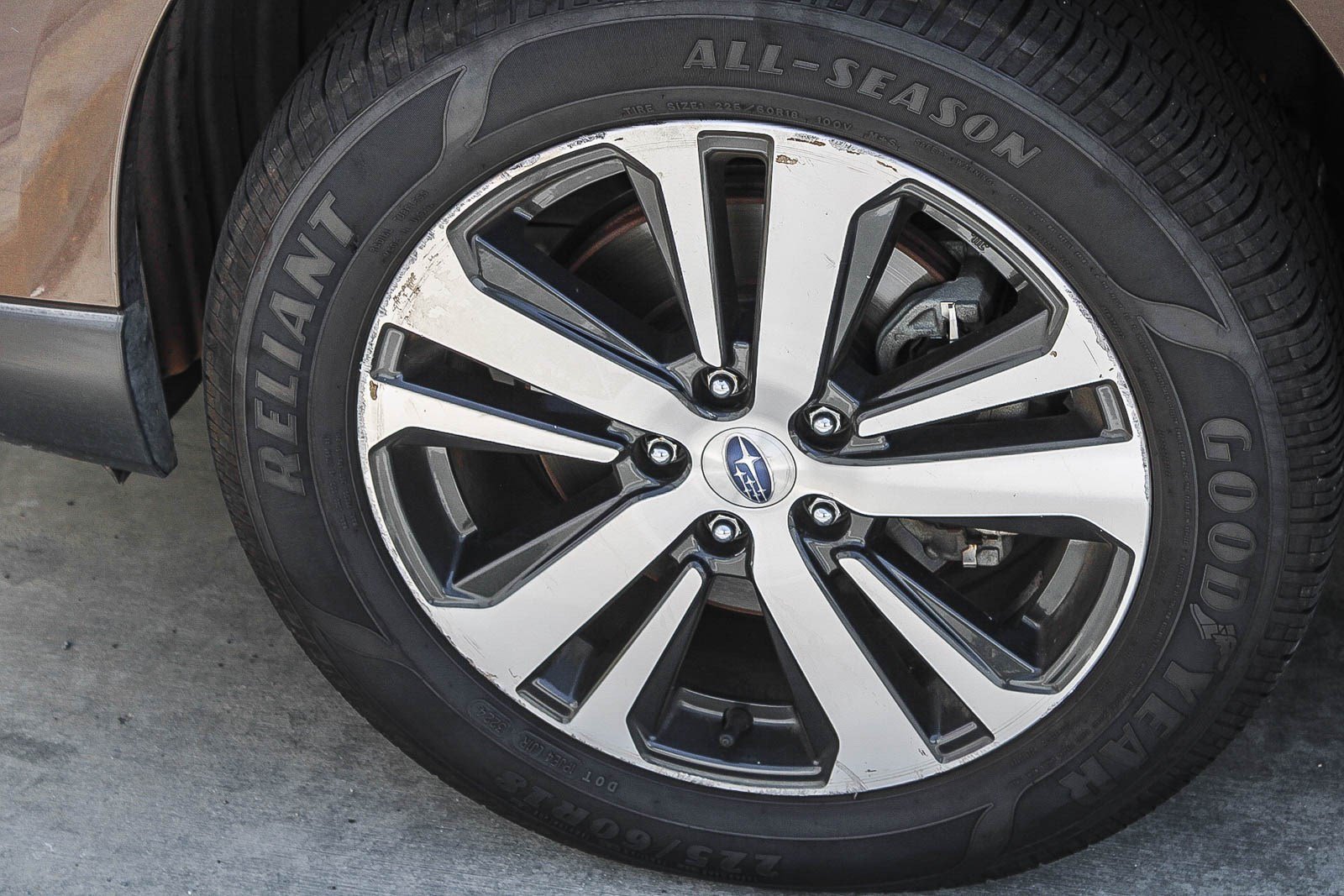 Used 2019 Cinnamon Brown Pearl Subaru Limited image 12