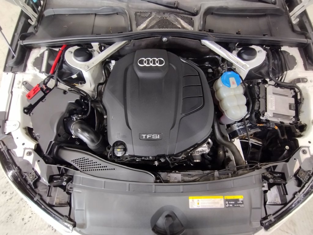 Used 2018 White Audi 2.0T image 8