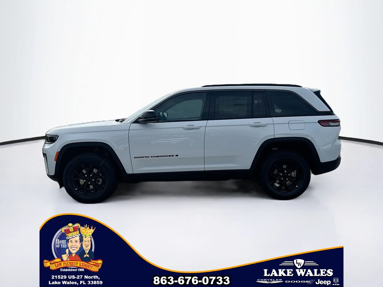 New 2026 Bright White Clearcoat Jeep Laredo image 3