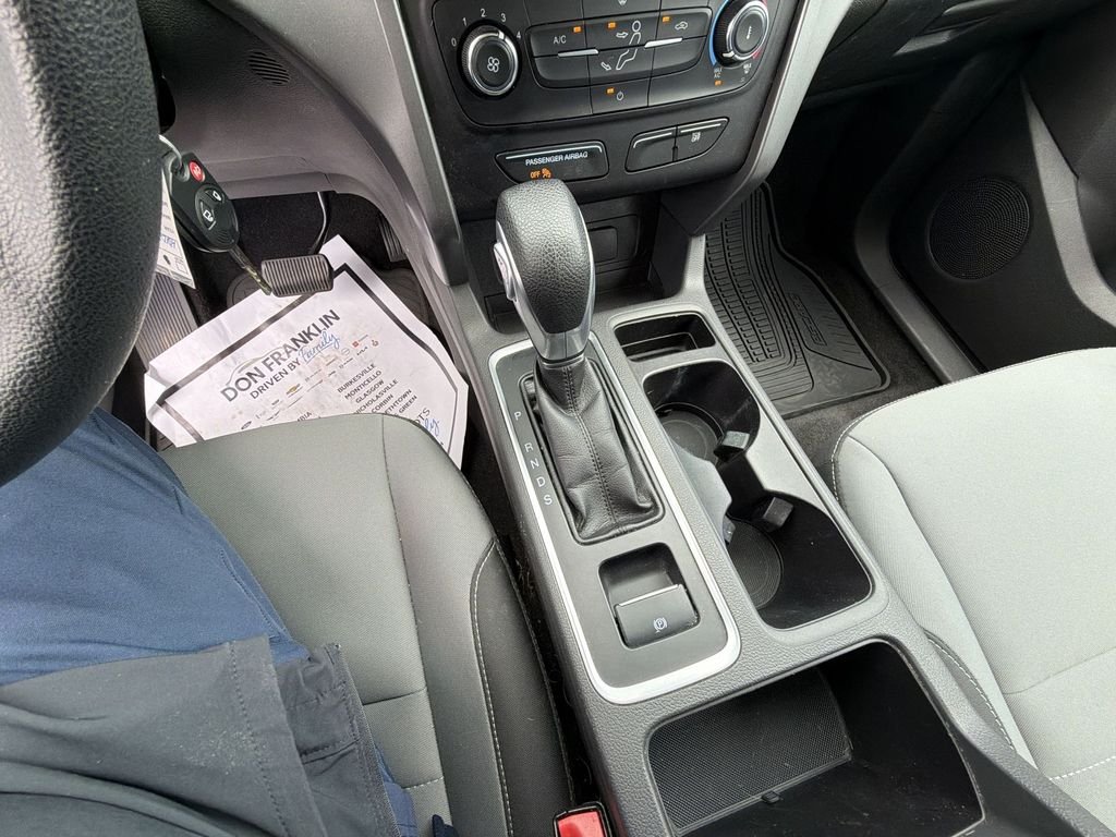 Used 2017 Gold Ford S image 19