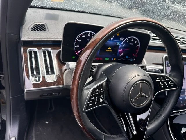 Used 2021 Black Mercedes-Benz S 580 image 5