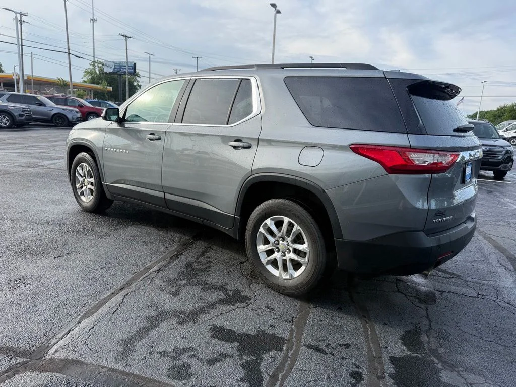 Used 2019 Gray Chevrolet 3LT image 8