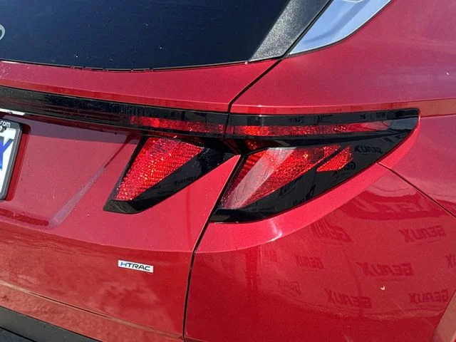 Used 2025 Red Hyundai SEL image 10
