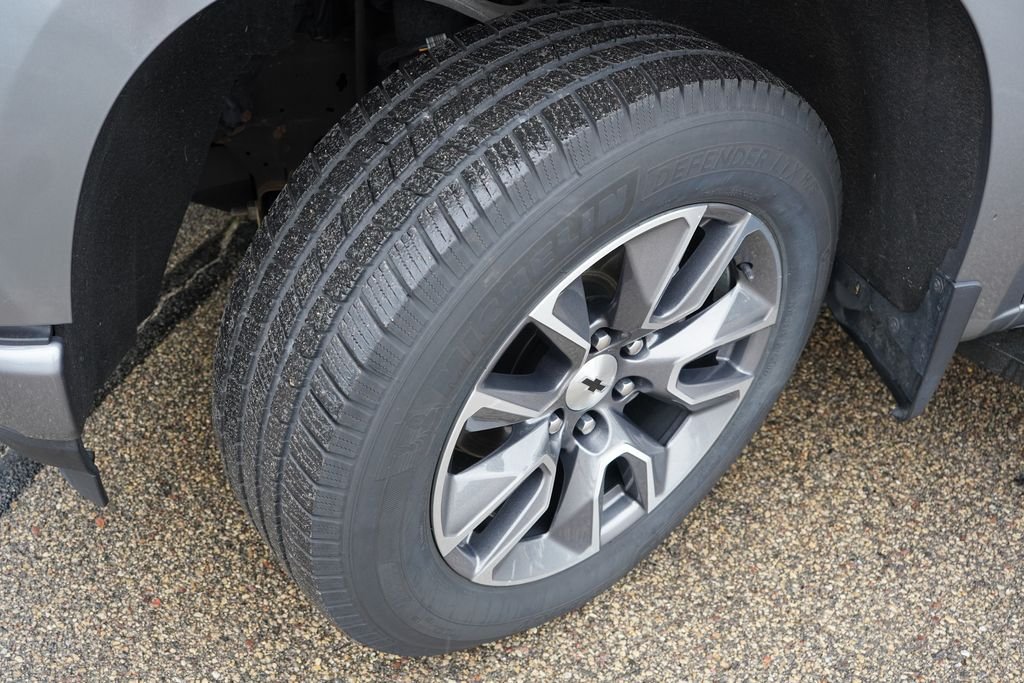 Certified Used 2019 Satin Steel Metallic Chevrolet RST image 13