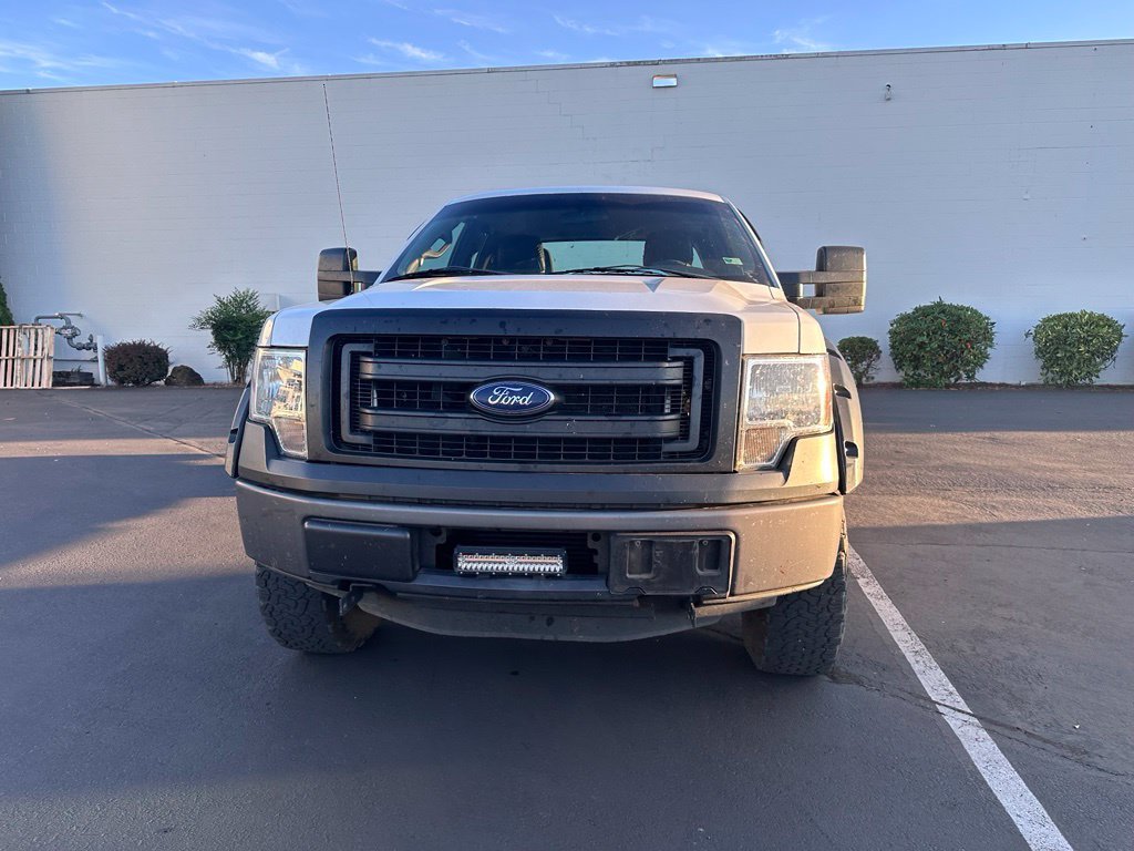 Used 2013 Oxford White Ford XL image 2
