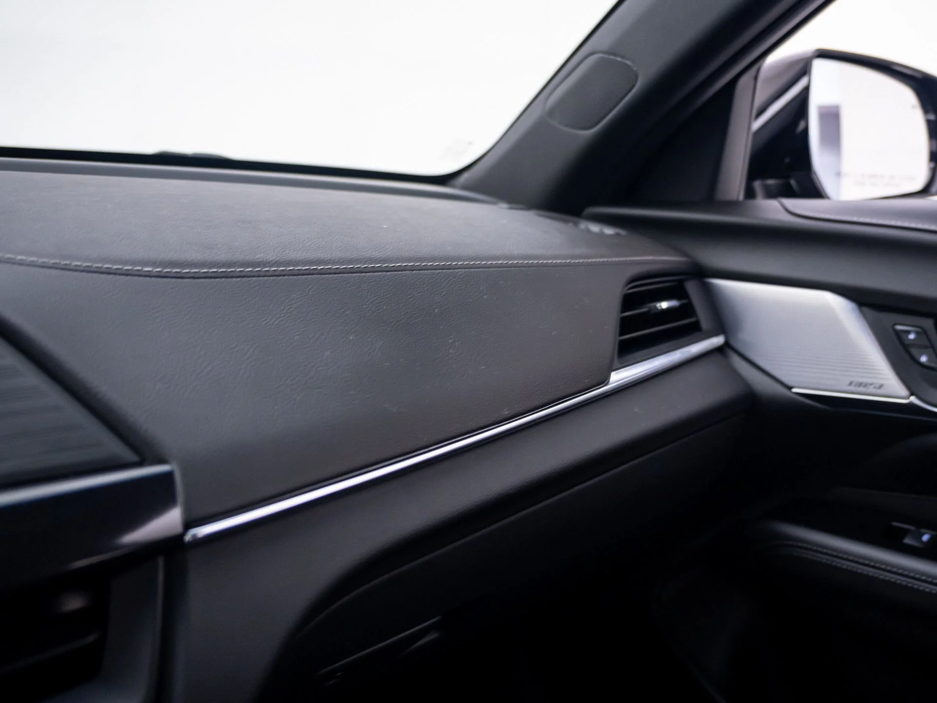 Used 2024 Black Cadillac Luxury image 31