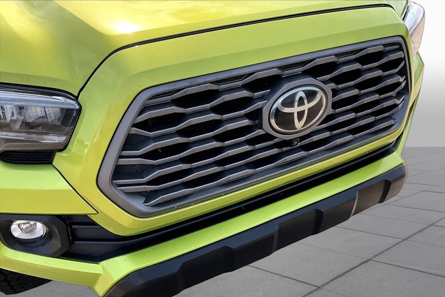 Used 2023 Electric Lime Metallic Toyota TRD Off Road image 29