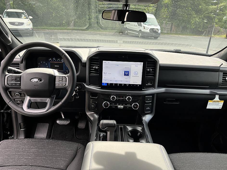 New 2026 Antimatter Blue Metallic Ford XLT image 13