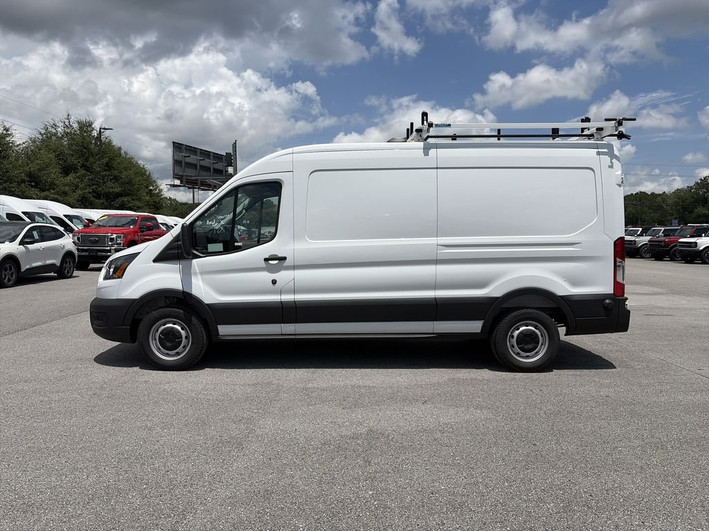 New 2026 Oxford White Ford Cargo Van image 4