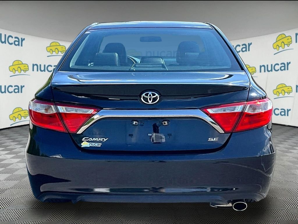Used 2015 Black Toyota SE image 5