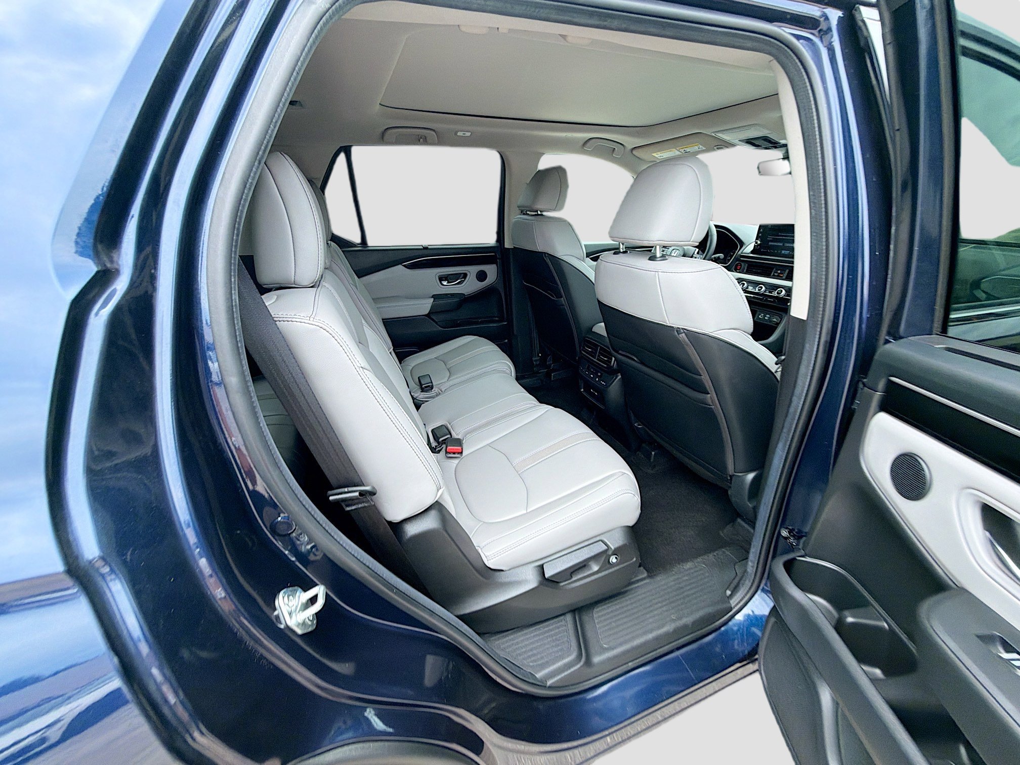 2024 Honda Pilot Touring - Photo 29