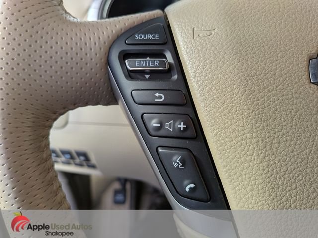 Used 2013 Brown Nissan LE image 36