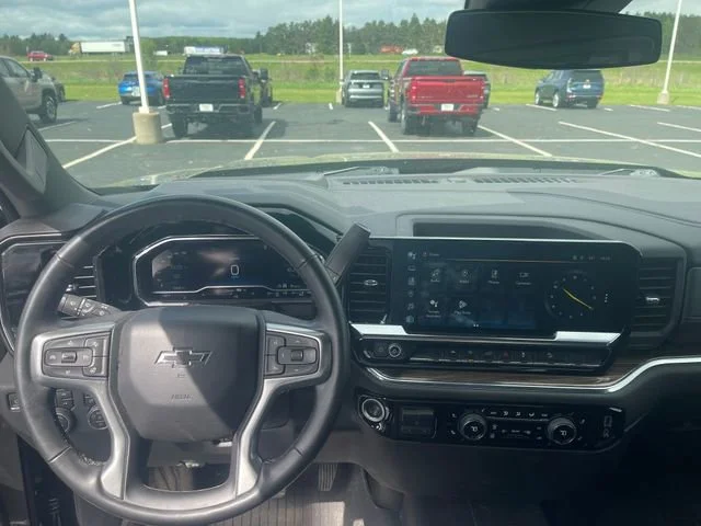 Used 2023 Black Chevrolet RST image 6