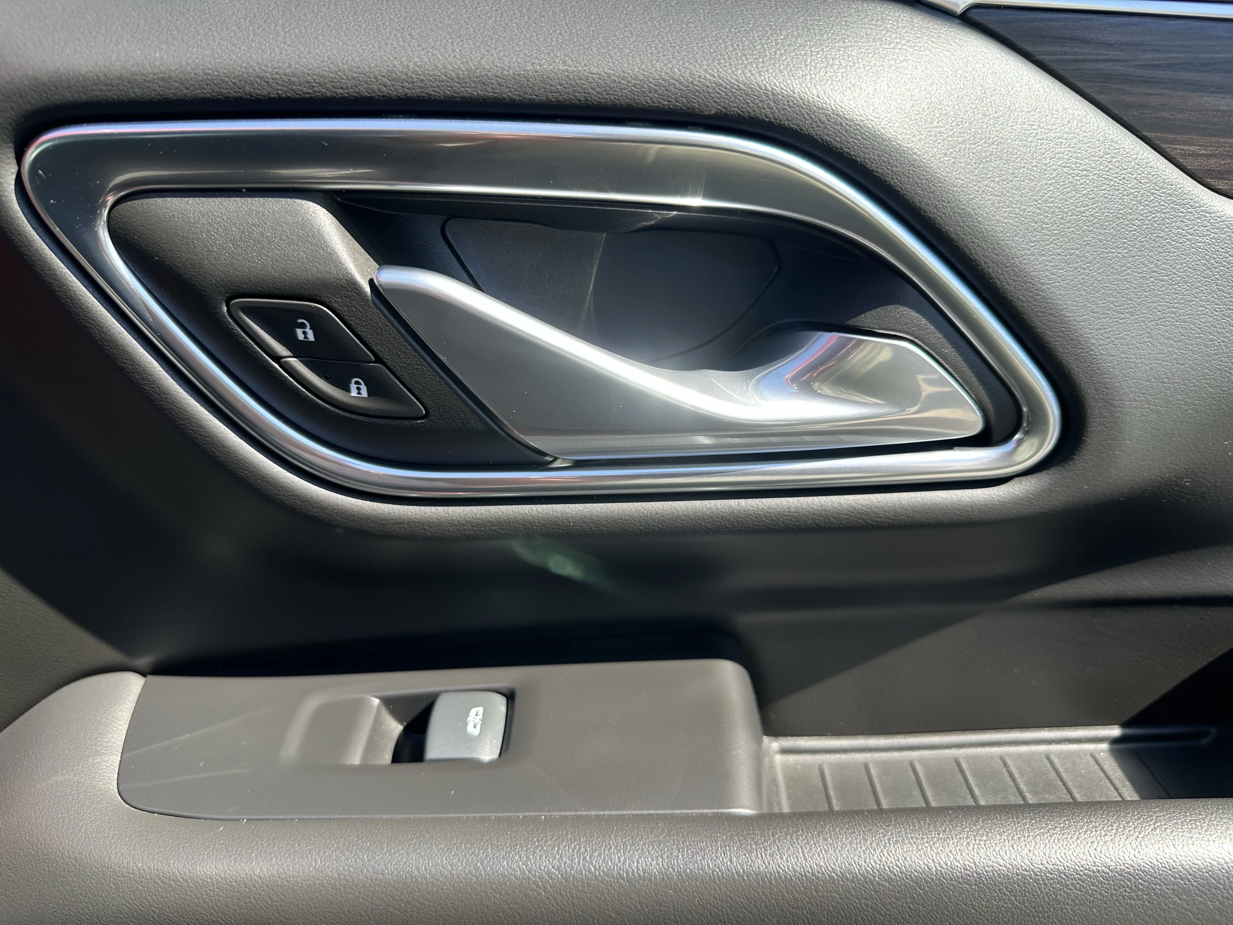 Certified Used 2024  Chevrolet LS image 17