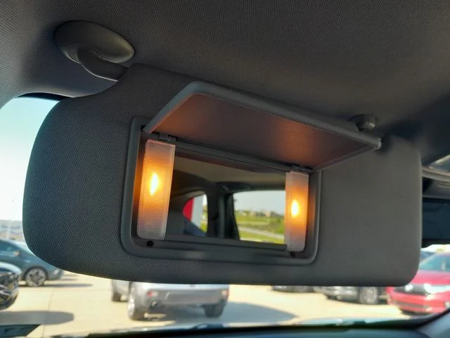 Used 2018  Honda Touring image 32