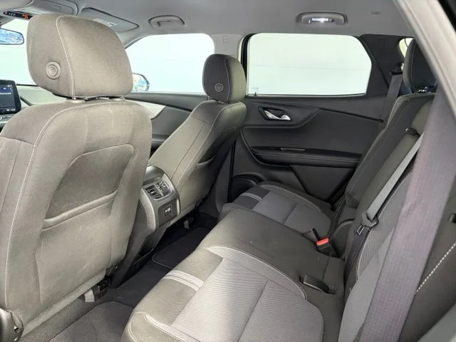 Used 2025 Black Chevrolet LT image 32