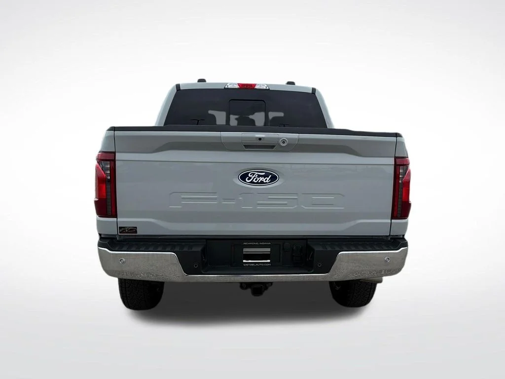 New 2026 White Ford XLT image 9