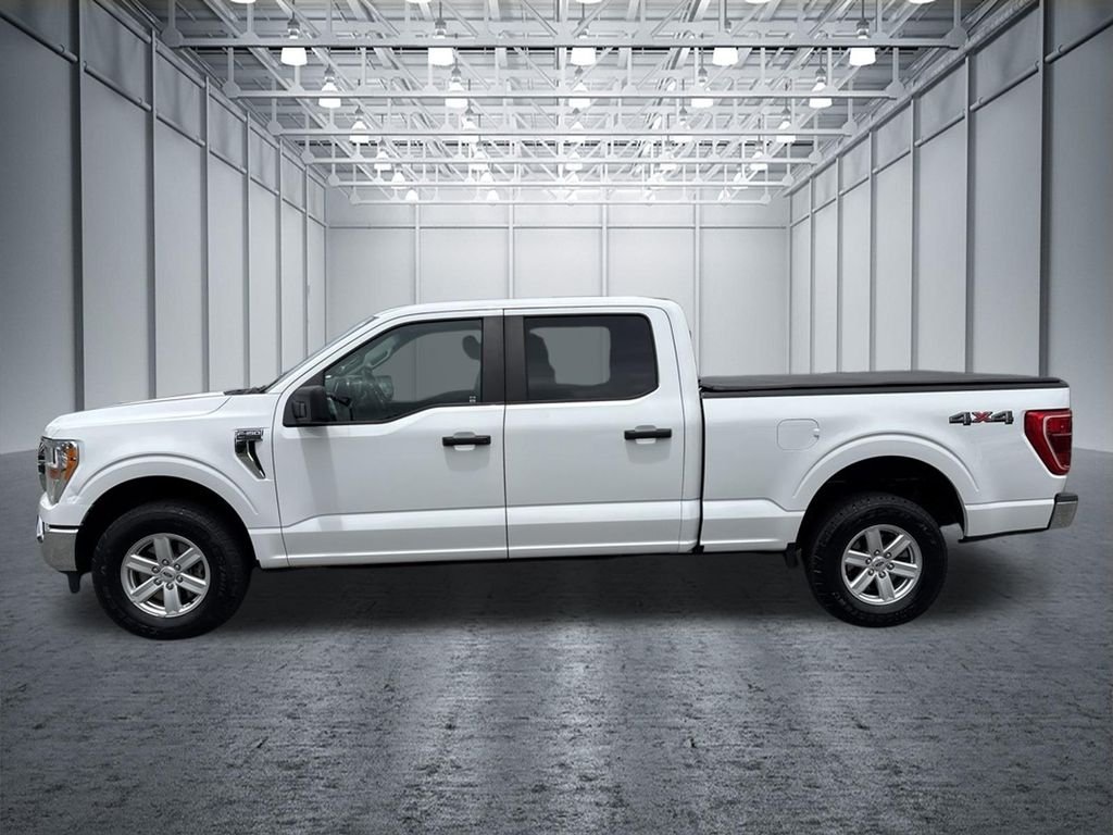 Used 2021 White Ford XLT image 2