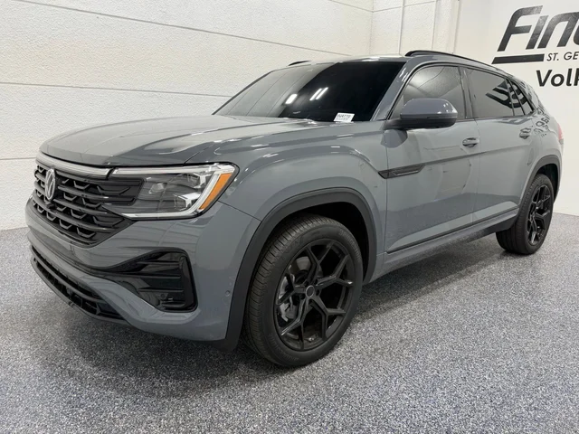 2026 Volkswagen Atlas Cross Sport 2.0T SEL Premium R-Line