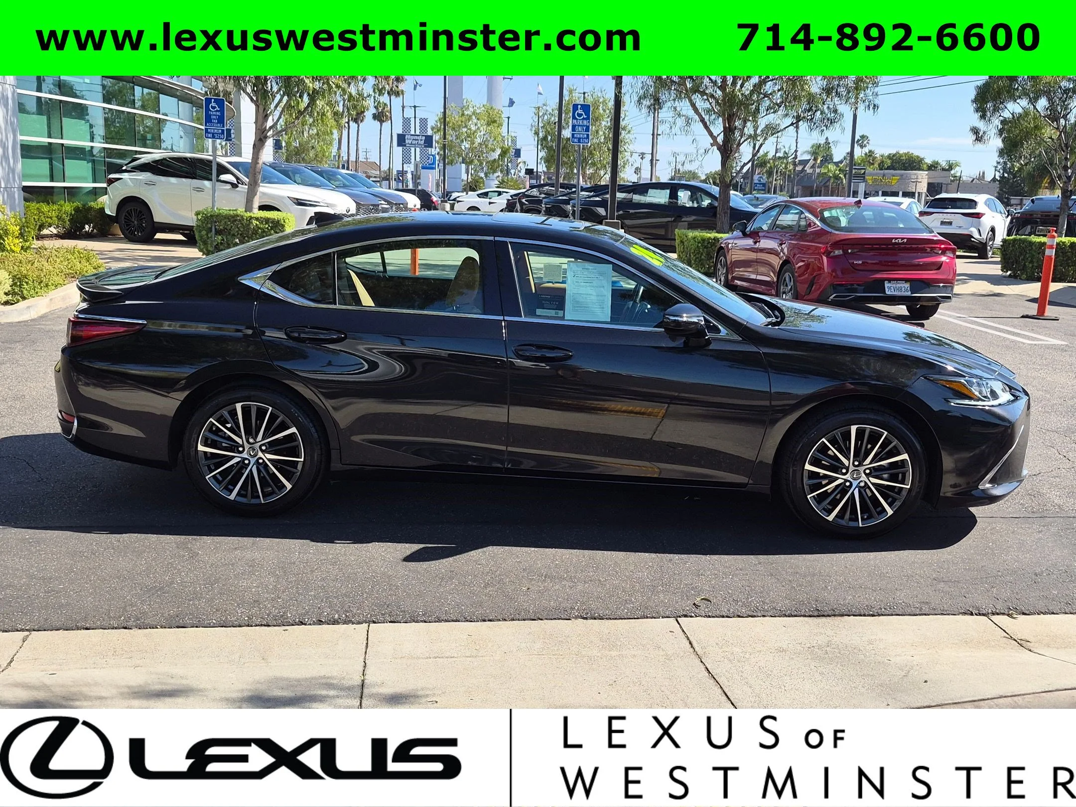 Certified Used 2024 Caviar Lexus ES 300h image 4