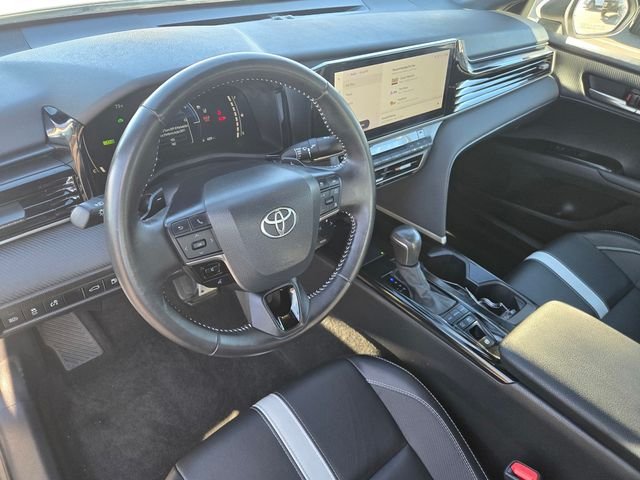 Used 2025 White Toyota SE image 10