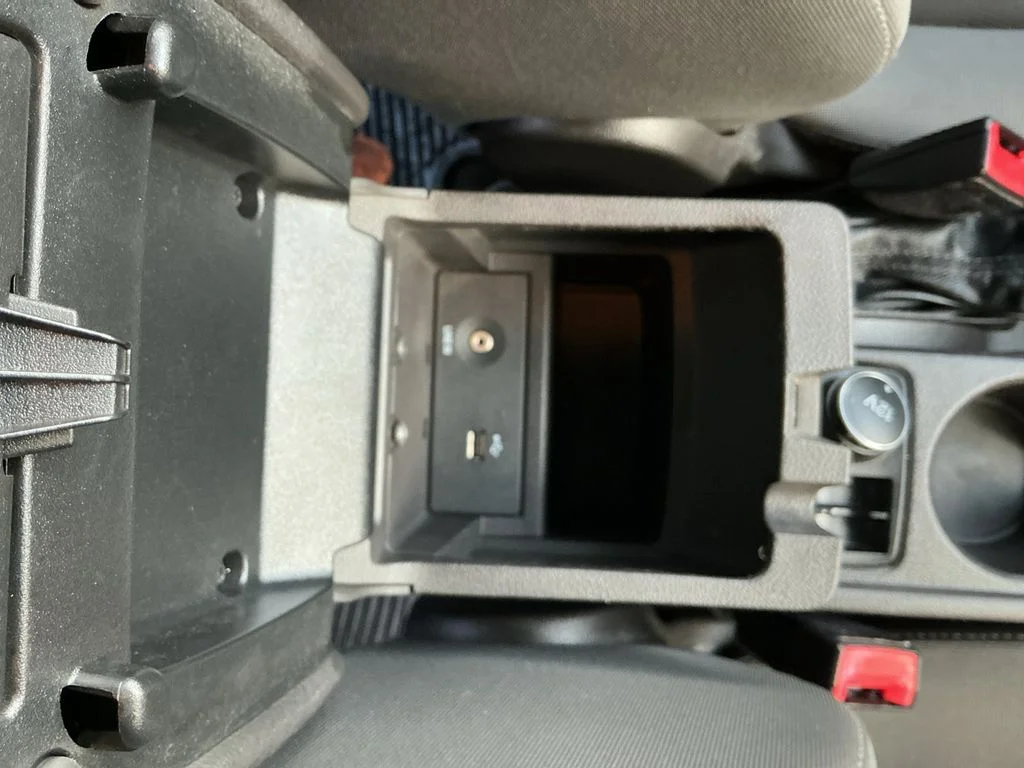 Used 2013 Red Ford SE image 24