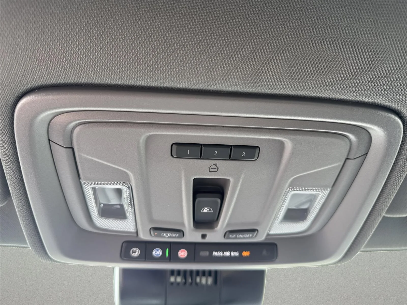 New 2026 Onyx Black GMC Elevation image 19