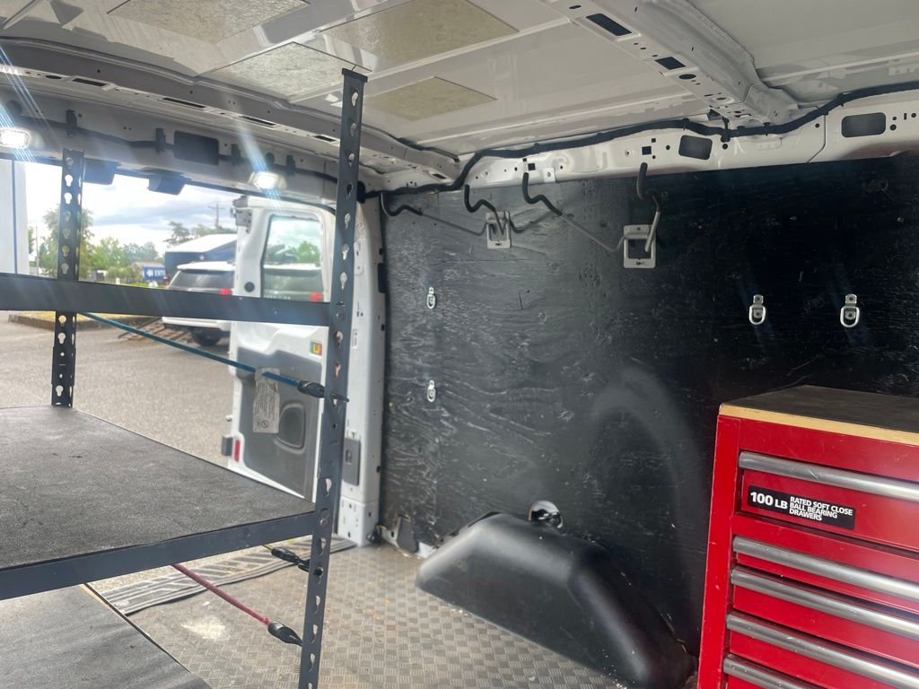 Used 2019 Oxford White Ford Base image 10