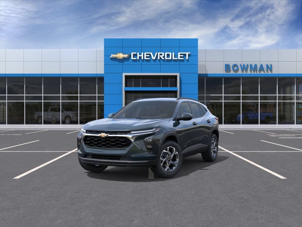 2026 Chevrolet Trax LT - Photo 8