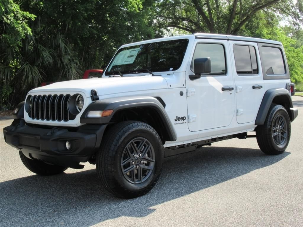 New 2026 Bright White Clear-Coat Exterior Paint Jeep Sport S image 3