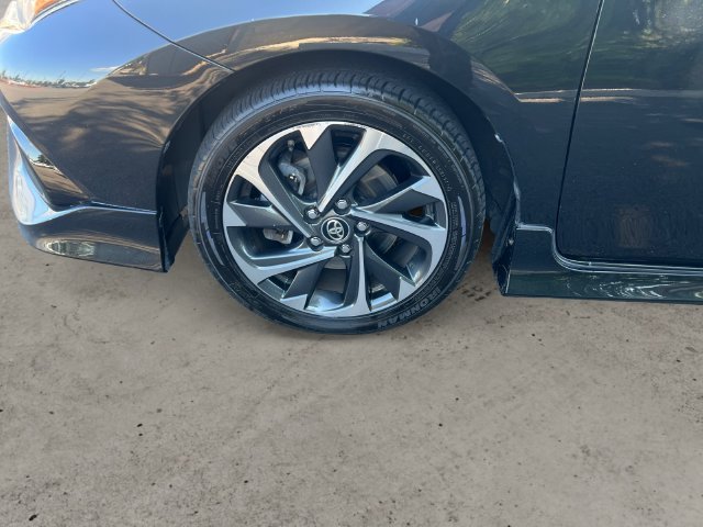 Used 2018 Black Sand Pearl Toyota Base image 9