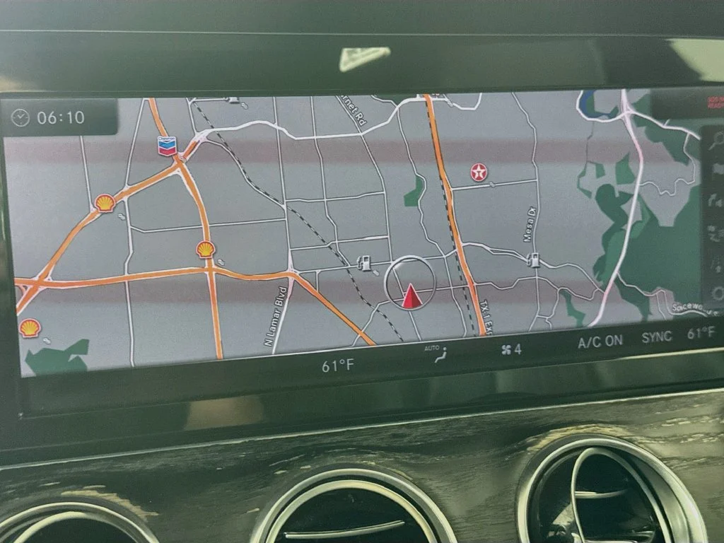 Used 2018 White Mercedes-Benz E 300 image 14