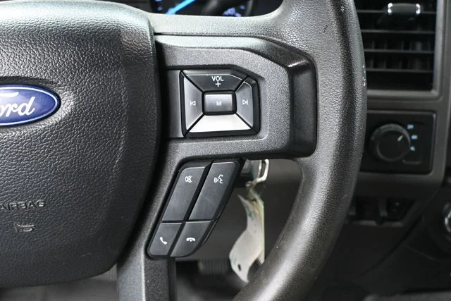 Used 2019 White Ford XL image 27