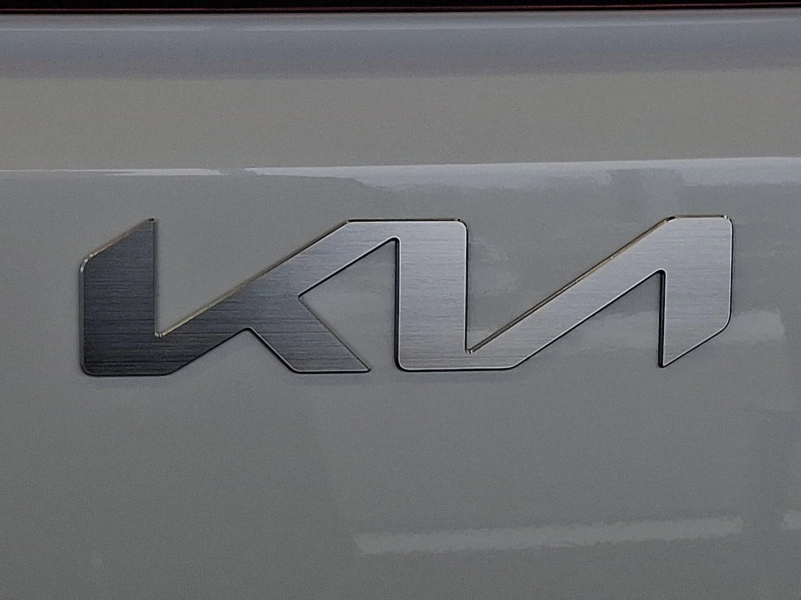 New 2026 Snow White Pearl Kia EX image 7